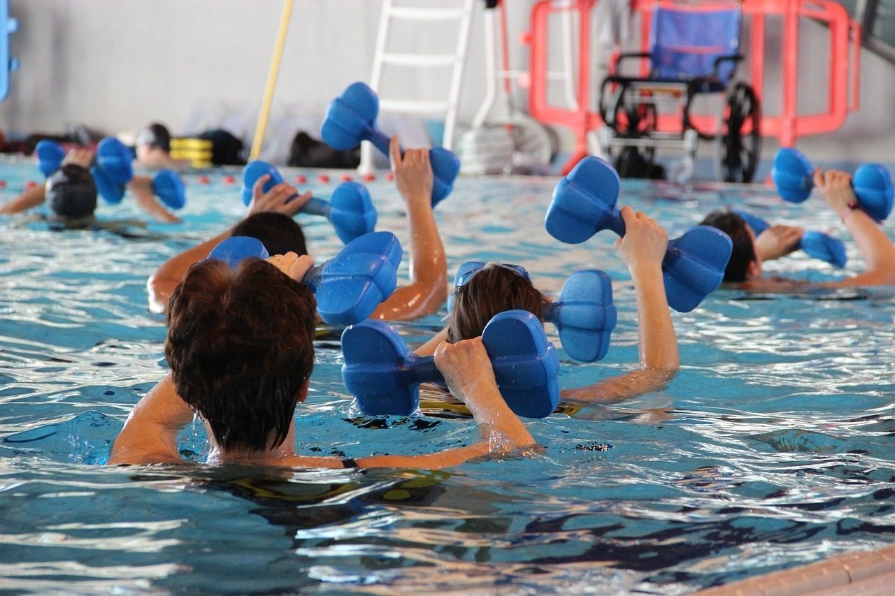 Wassergymnastik: Fit durch's Nass am Nachmittag